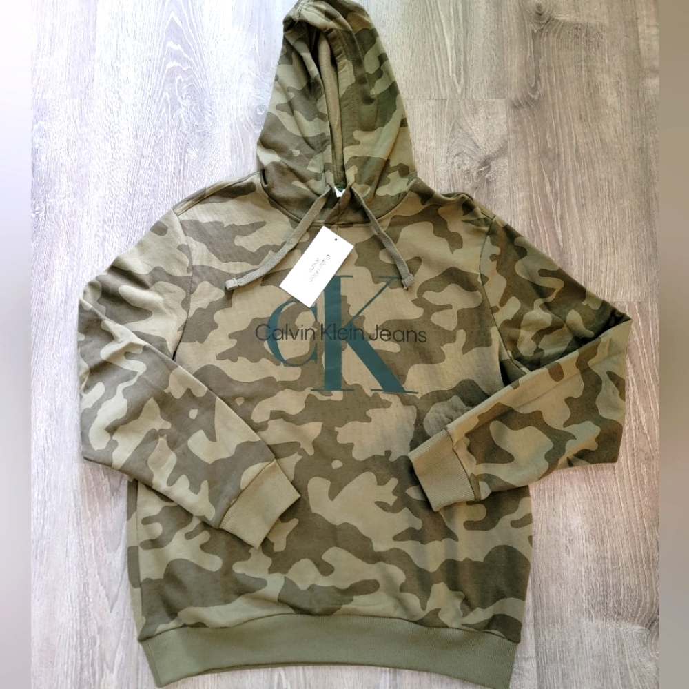 BRAND NEW Calvin Klein Camouflage Logo Hoodie Mens Size XL - Picture 1 of 4